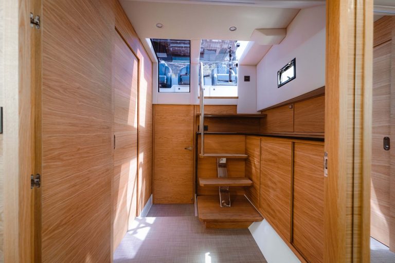 Cabin of De Antonio D50 La Perla - Yacht in Ibiza