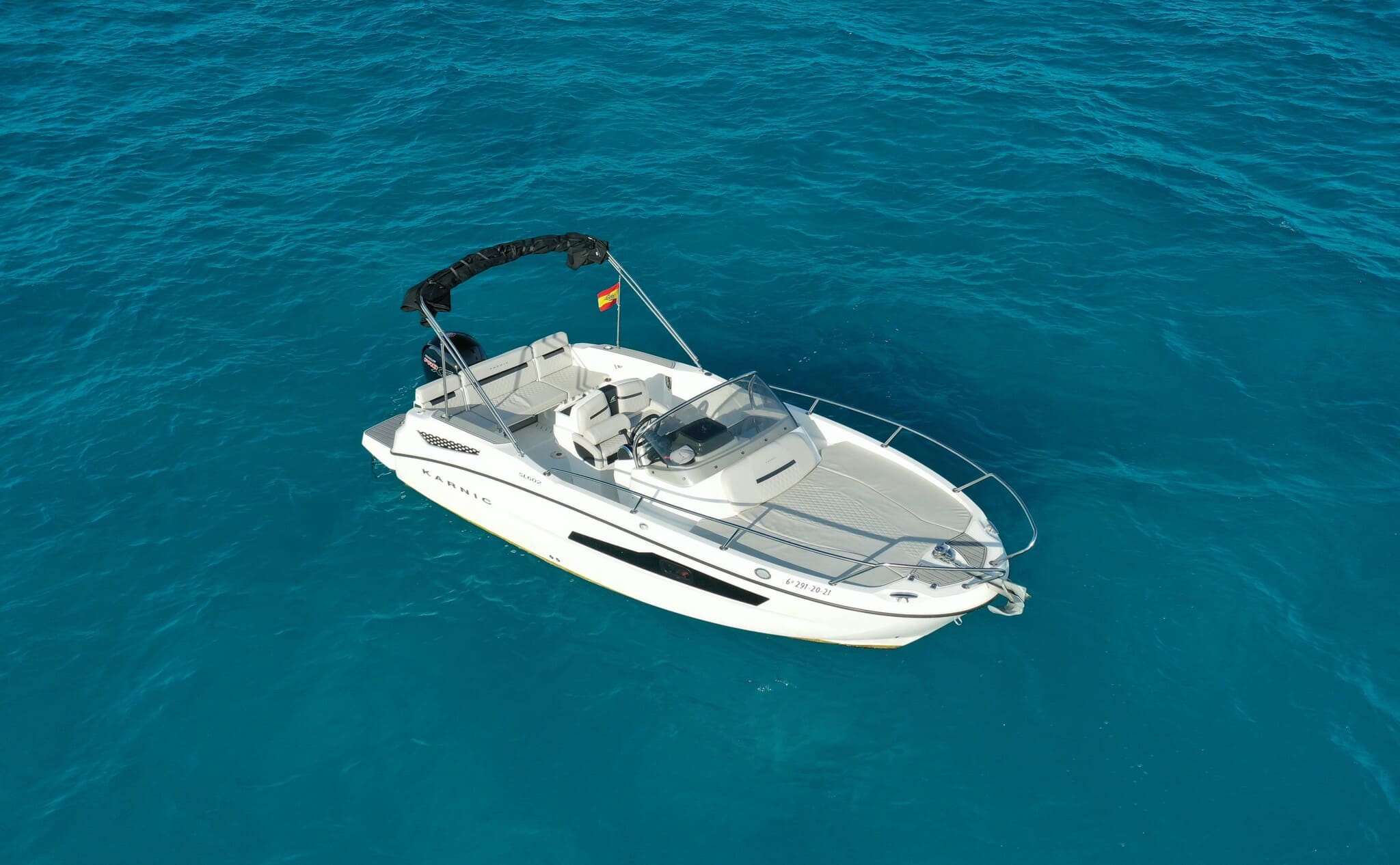 Starboard view of Karnic SL 602 Mareri - Motorboat in Ibiza