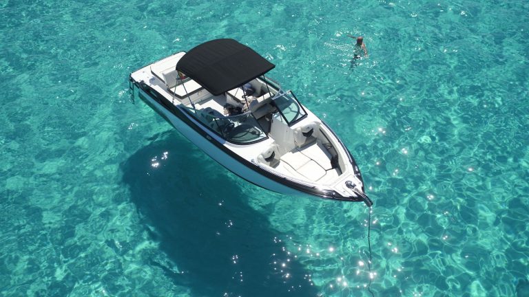 Air view of Monterey 268 Just fly - Motorboat in Ibiza