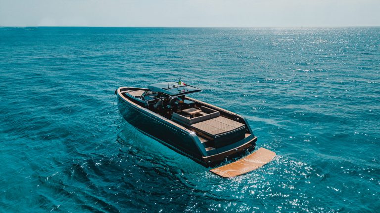 Port view of Pardo 50 Horizon - Yacht in Ibiza