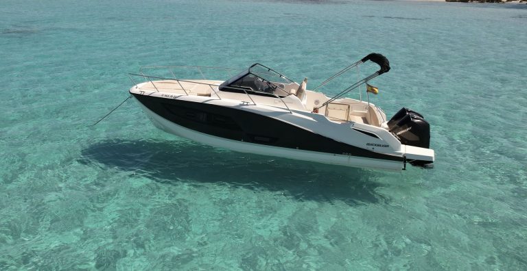 Port view of Quicksilver Activ 875 Sundeck Just feel - Motorboat in Ibiza