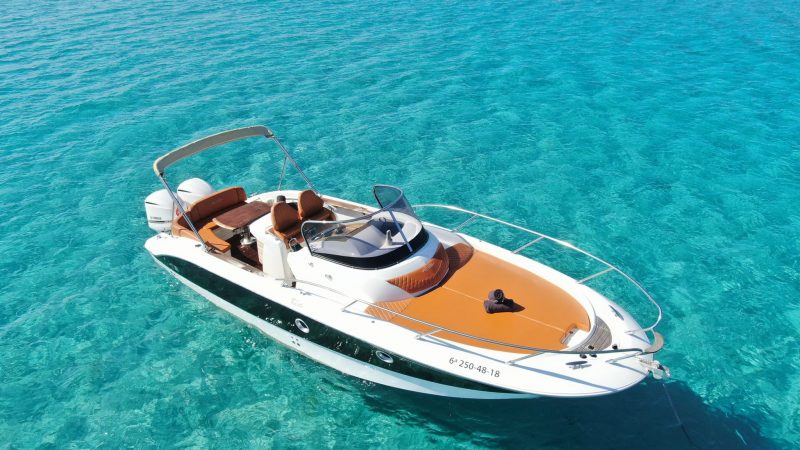 Starboard view of Sessa Marine Key Largo 30 Don Cuco - Motorboat in Ibiza