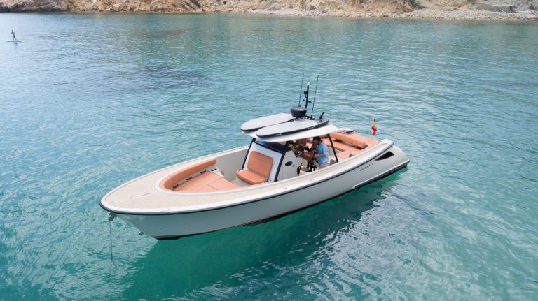 Port view of Wajer 38S Popeye - Motorboat in Ibiza