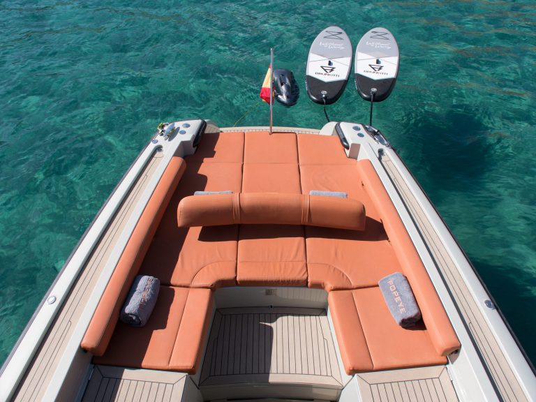 Sundeck of Wajer 38S Popeye - Motorboat in Ibiza