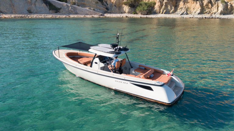 Port view 2 of Wajer 38S Popeye - Motorboat in Ibiza