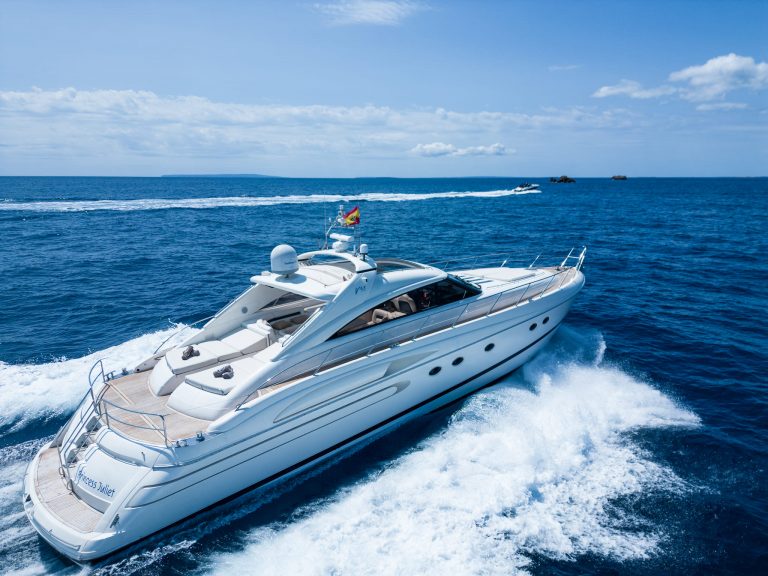 Sailing of Princess V65 Princess Juliet - Yacht in Ibiza