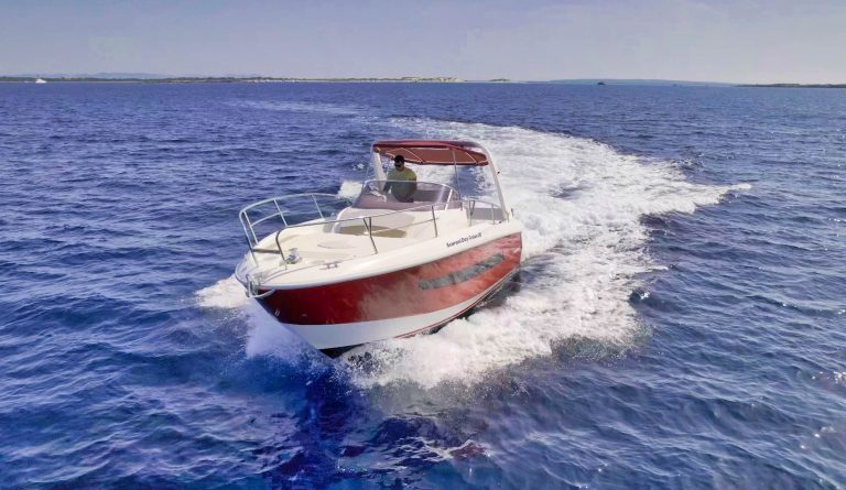 Alquiler rent location llogar mieten boot barco boat bateau ibiza ScaraniDayCruiser30Ula