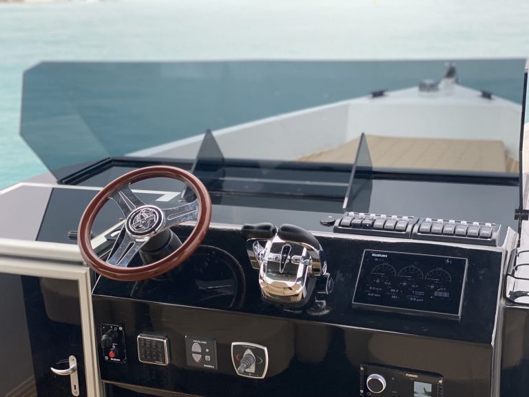 Rudder of Scorpion 46 Freedom I - Yacht in Ibiza