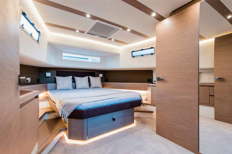 Cabin of Pardo 50 Augusti - Yacht in Ibiza