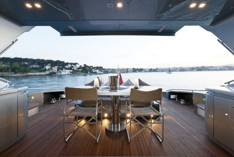Stern table of Ab 78 Zazzazu - Yacht in Ibiza