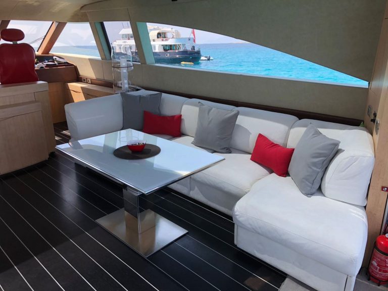 Lounge 2 of Ab 78 Zazzazu - Yacht in Ibiza