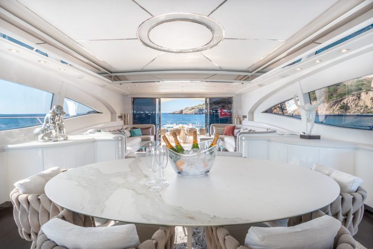 Lounge 2 of Mangusta 108 Belisa - Superyacht in Ibiza