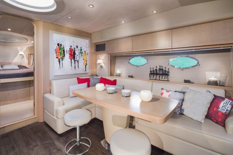 Lounge of Princess V53 Manbero - Yacht in Ibiza