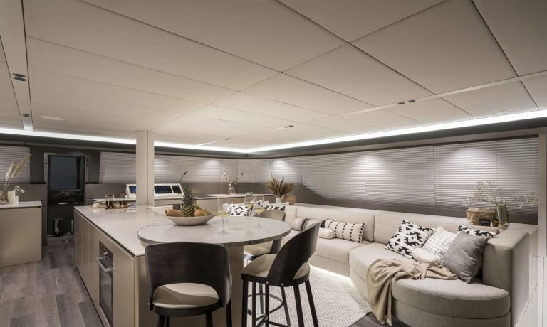 Lounge of Sunreef 70 Yolo - Catamaran in Ibiza