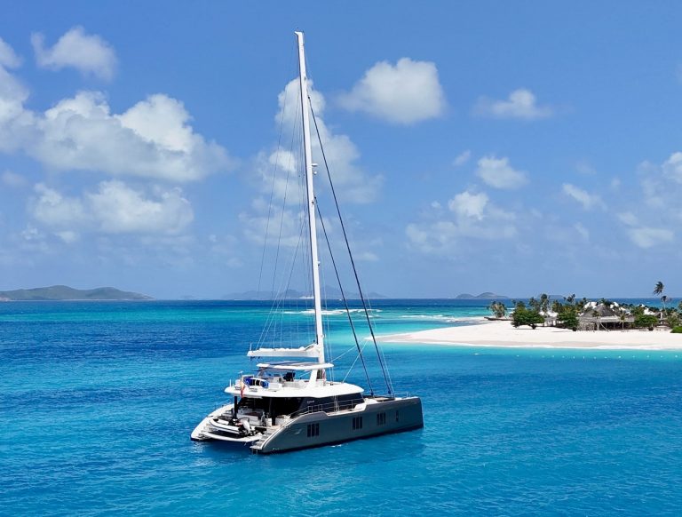 Starboard view of Sunreef 70 Yolo - Catamaran in Ibiza