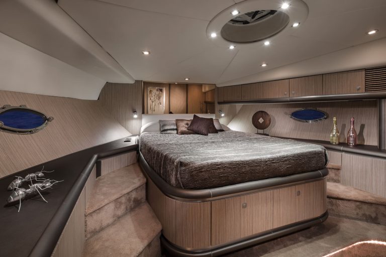 Cabin of Sunseeker Predator 68 Tranquility III - Yacht in Ibiza