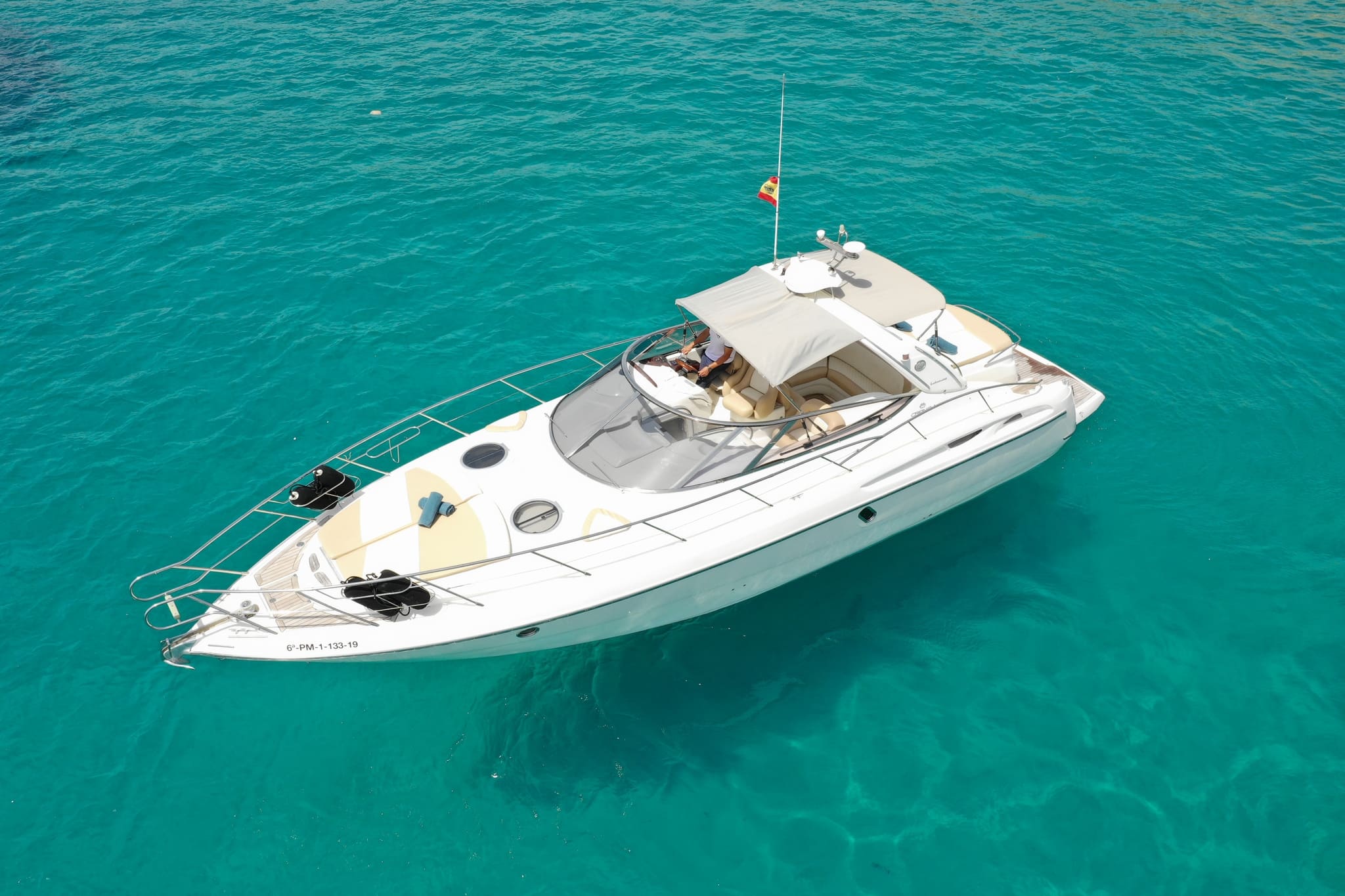 Bow sundeck of Cranchi Endurance 41 Abi Uno - Motorboat in Ibiza
