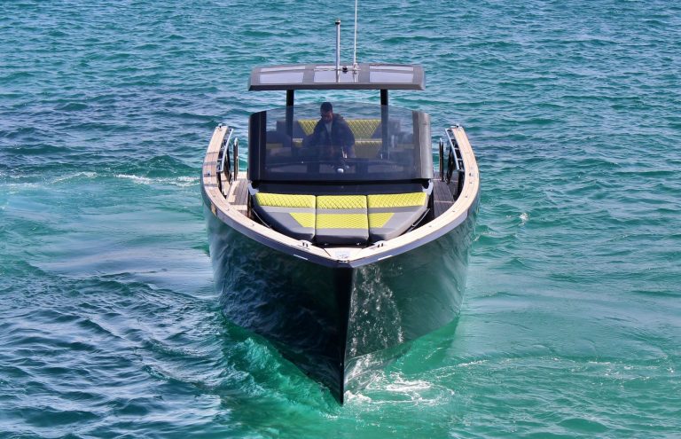 Bow of Fjord 40 Open Odile - Yacht in Ibiza