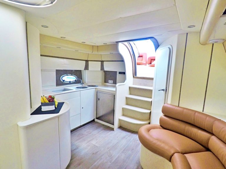 Lounge of Princess V42 Jimbaran - Yacht in Ibiza