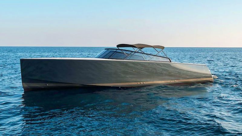 Port view of Van Dutch 40 Majestic -  in Ibiza