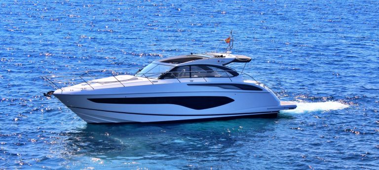 Port view of Princess V50 Aspen - Yacht in Ibiza