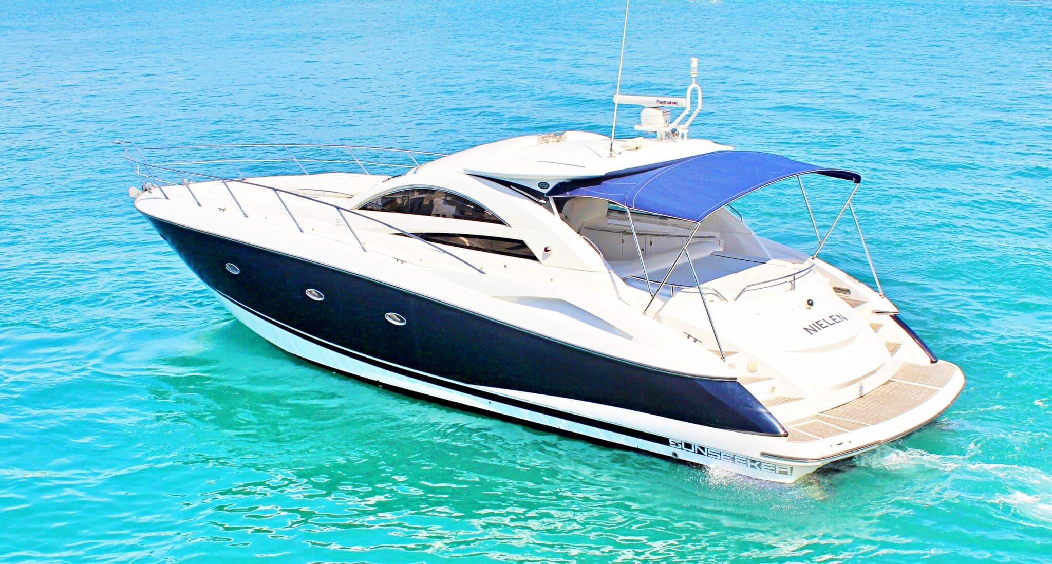 Port view of Sunseeker Portofino 53 Nielen - Yacht in Ibiza