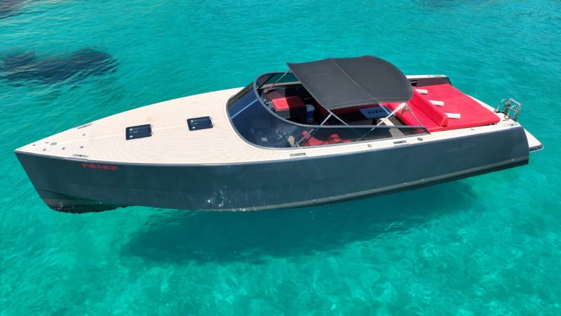 Port view 2 of Van Dutch 40 Apple - Yacht in Ibiza