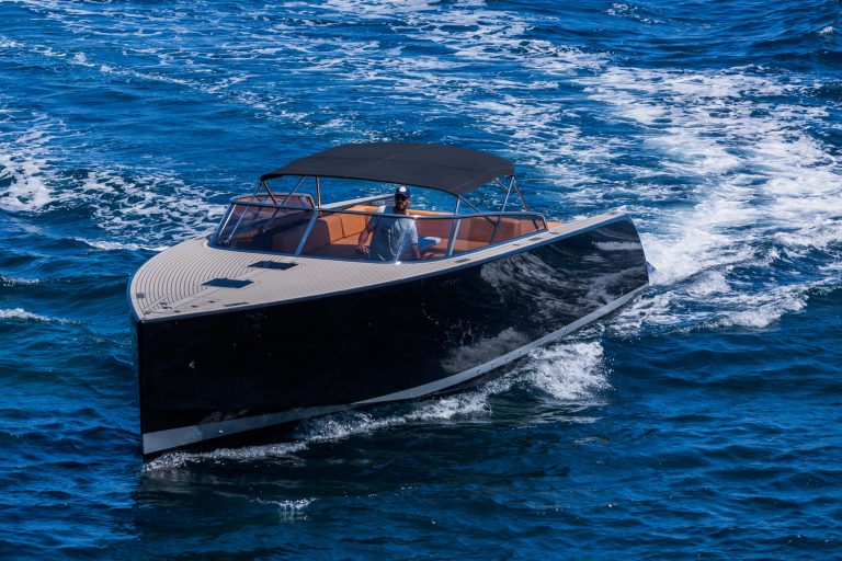 Sailing of Van Dutch 40 Perla - Yacht in Ibiza