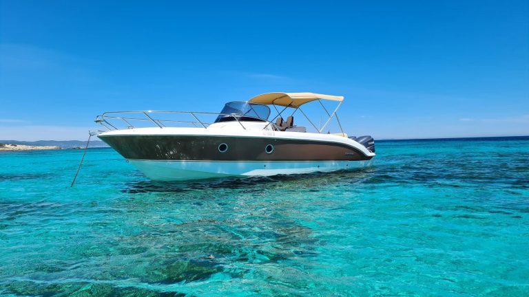 Sessa Marine Key Largo 30 Mahi Mahi in Ibiza