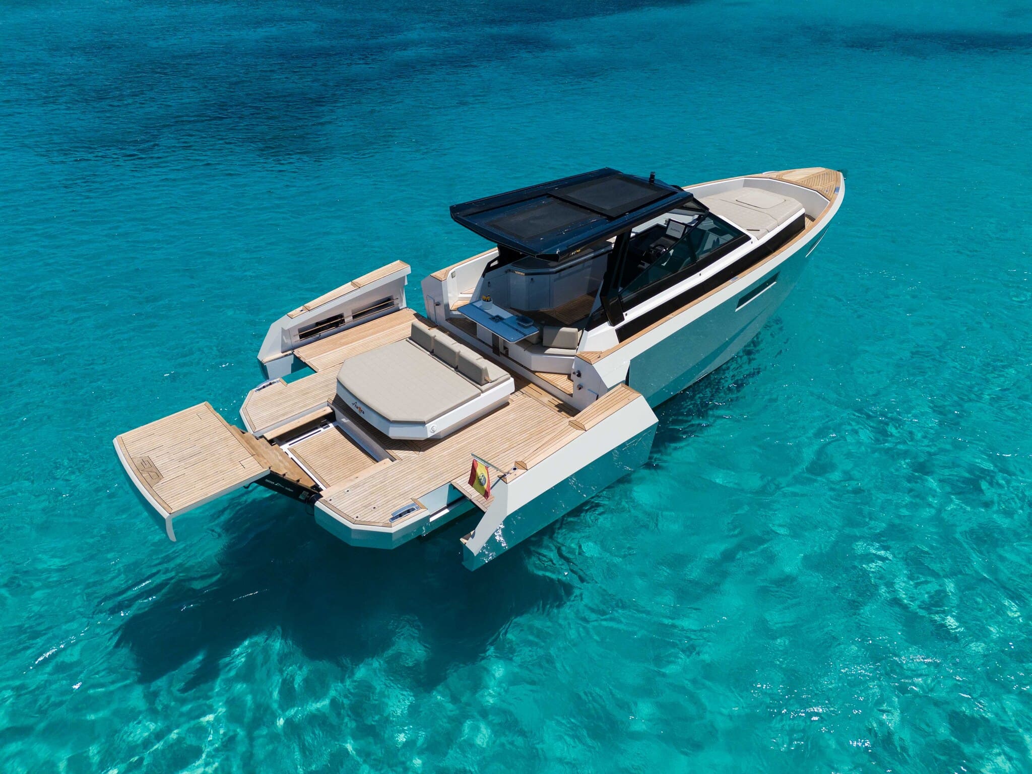 Stern of Evo R4 Aurora - Yacht in Ibiza