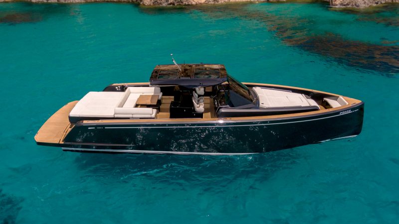 Starboard view of Pardo 50 Gabriela II - Yacht in Ibiza
