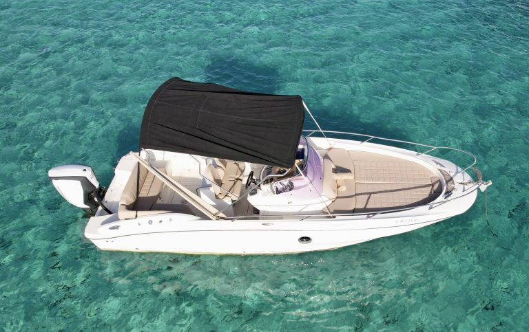 Starboard view of Sessa Marine Key Largo 27 Al mar - Motorboat in Ibiza