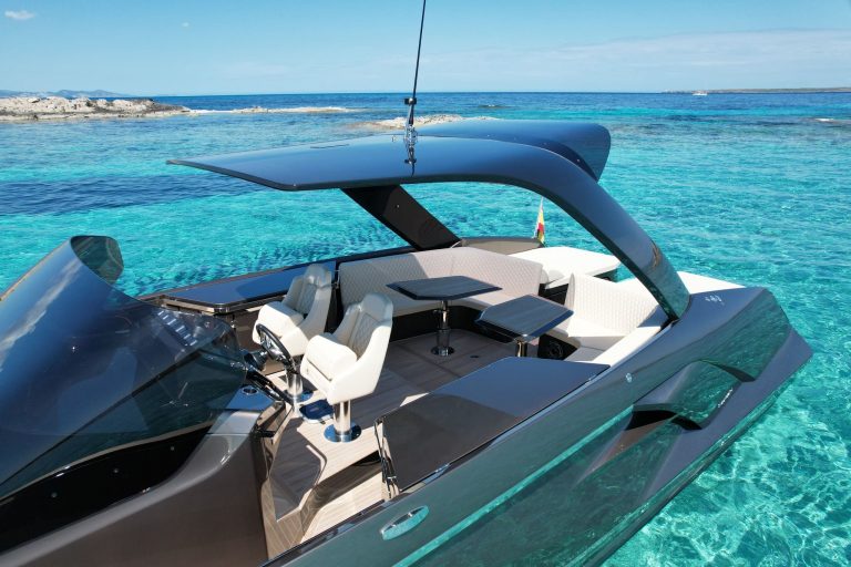 Rudder of Frauscher 1414 Demon Air Hailey Su - Yacht in Ibiza