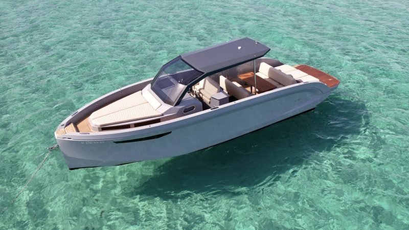 Port view of Rand 30 Escape Just Passion - Yacht in Ibiza