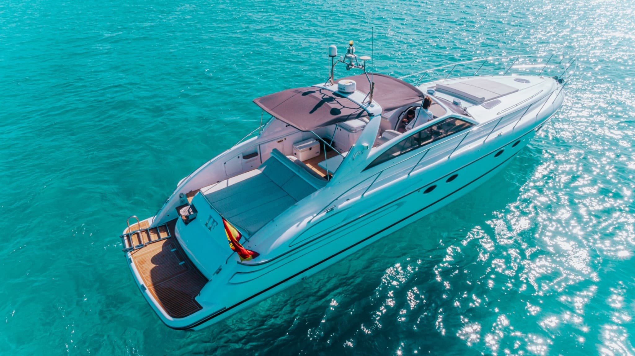 Starboard view of Princess V55 If - Yacht in Ibiza