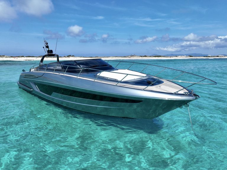 Bow of Riva Rivale 56 Next level - Yacht in Ibiza