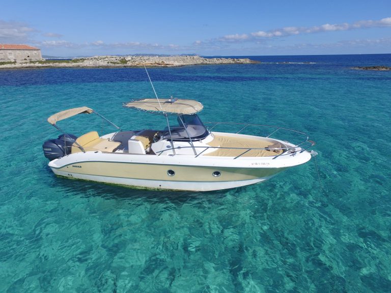 Starboard view of Sessa Marine Key Largo 30 GOA5 - Motorboat in Ibiza