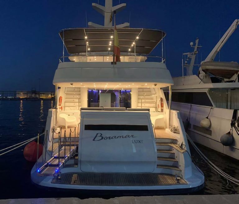 Stern of Explorer 92 Boramar - Event boat in Ibiza