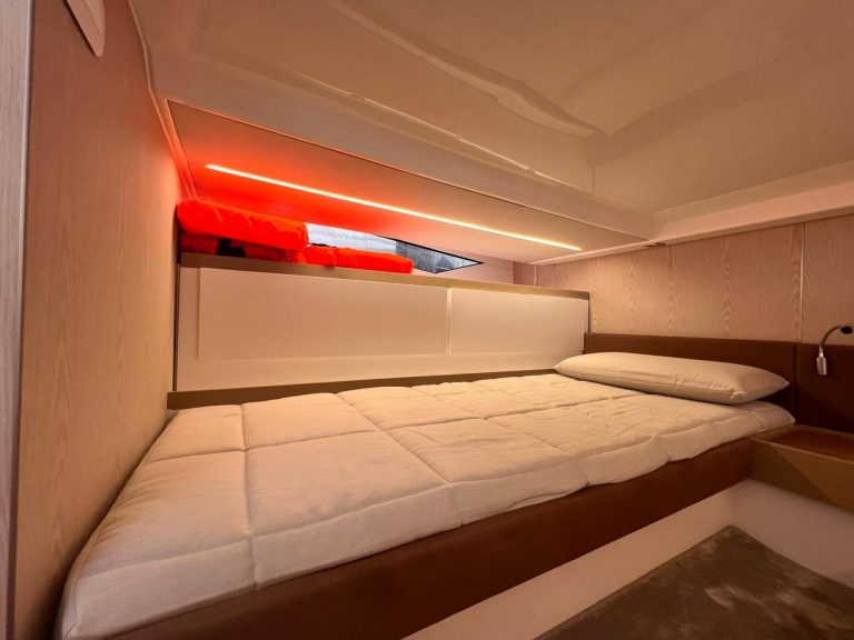 Cabin 2 of Fiart Seawalker 35 Martone - Yacht in Ibiza