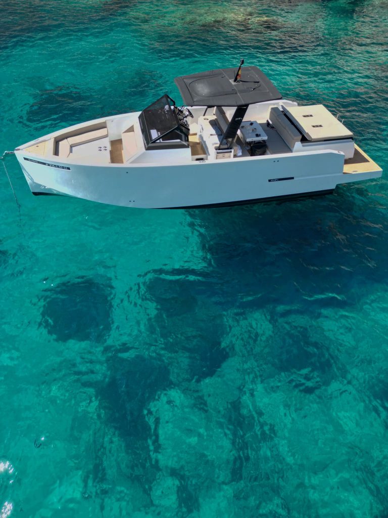 Port view of De Antonio D34 Gogga - Yacht in Ibiza