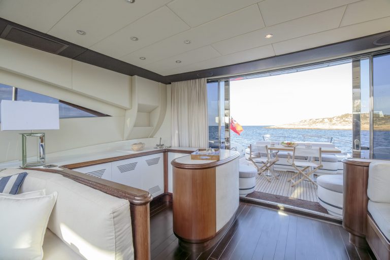 Lounge 3 of Mangusta 92 Chill out - Superyacht in Ibiza