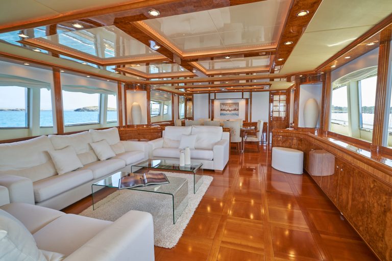 Lounge of Astondoa 102 GLX Kirios - Superyacht in Ibiza