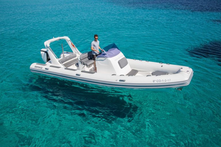 Starboard view of Brig 780 Catch me if you can - RIB in Ibiza