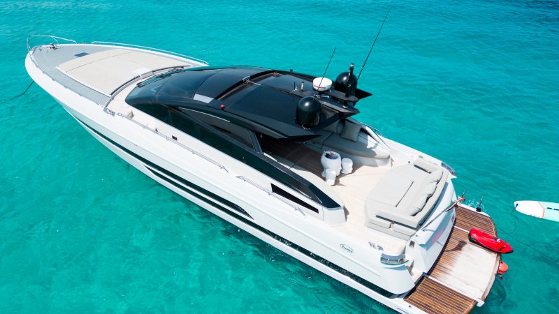 Port view of Baia Italia 70 Chilli - Yacht in Ibiza