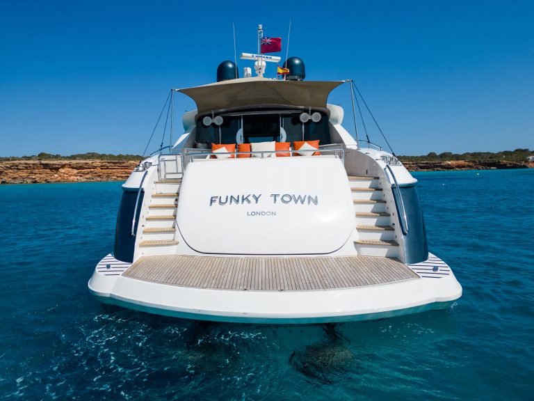 Stern 2 of Canados 90 Funky town - Superyacht in Ibiza