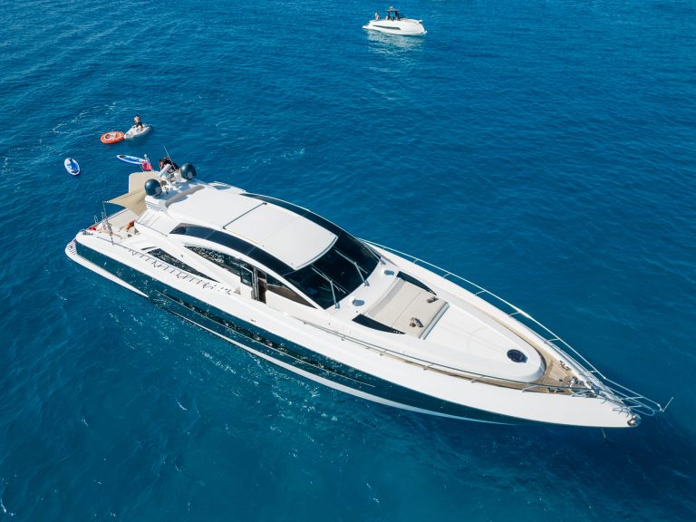 Starboard view of Canados 90 Funky town - Superyacht in Ibiza