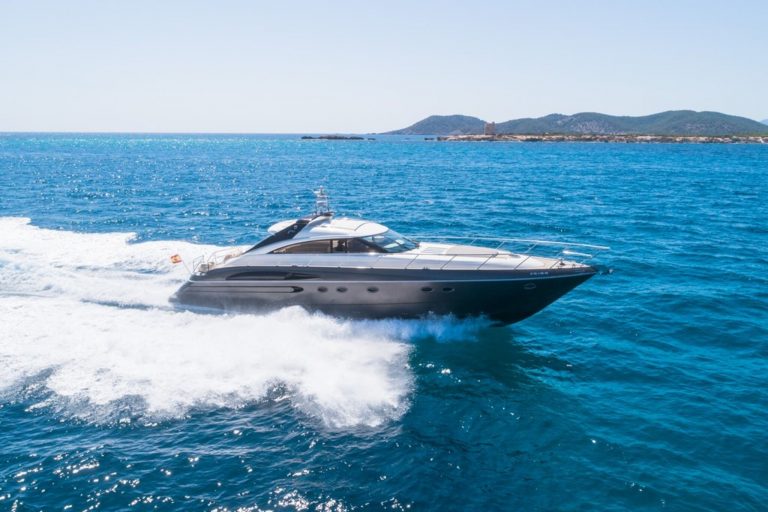 Sailing of Princess V65 Freedom - Yacht in Ibiza