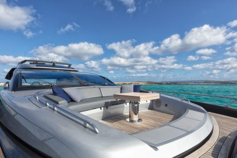 Bow sundeck of Riva Perseo 76 Remare - Yacht in Ibiza