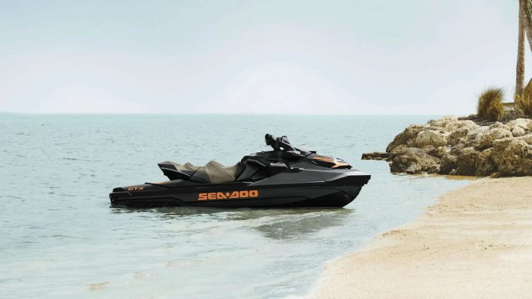 Starboard view 2 of Sea Doo GTX230 - Jet-ski in Ibiza