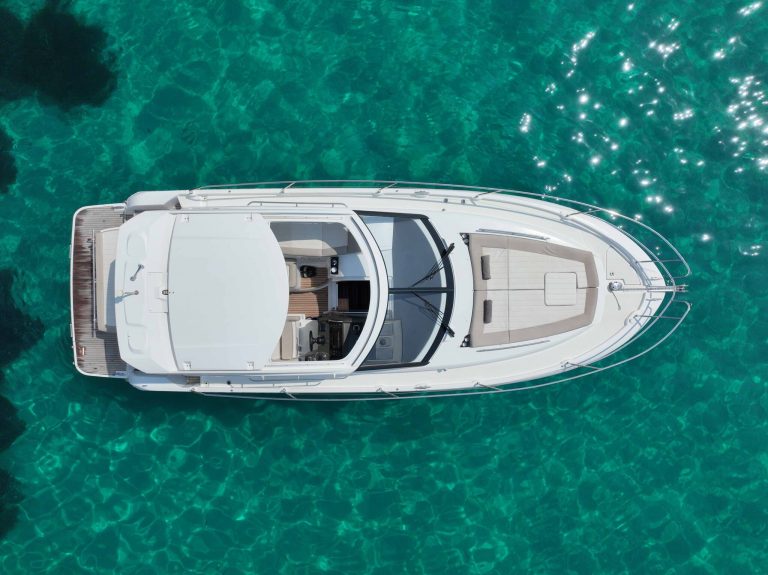 Air view of Jeanneau 36 Fini III - Motorboat in Ibiza